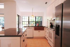 Kitchen_Inside